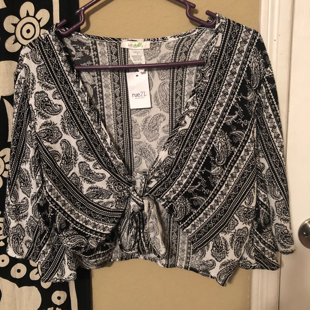 Crop top